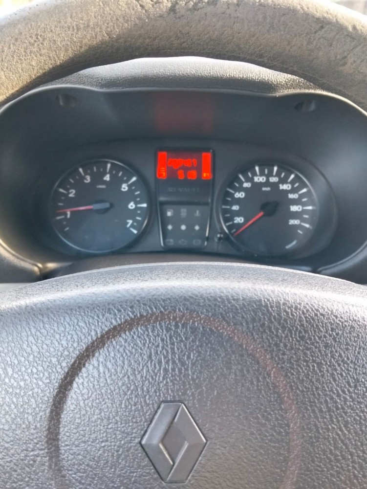Renault Clio 3 puertas pack — foto 2
